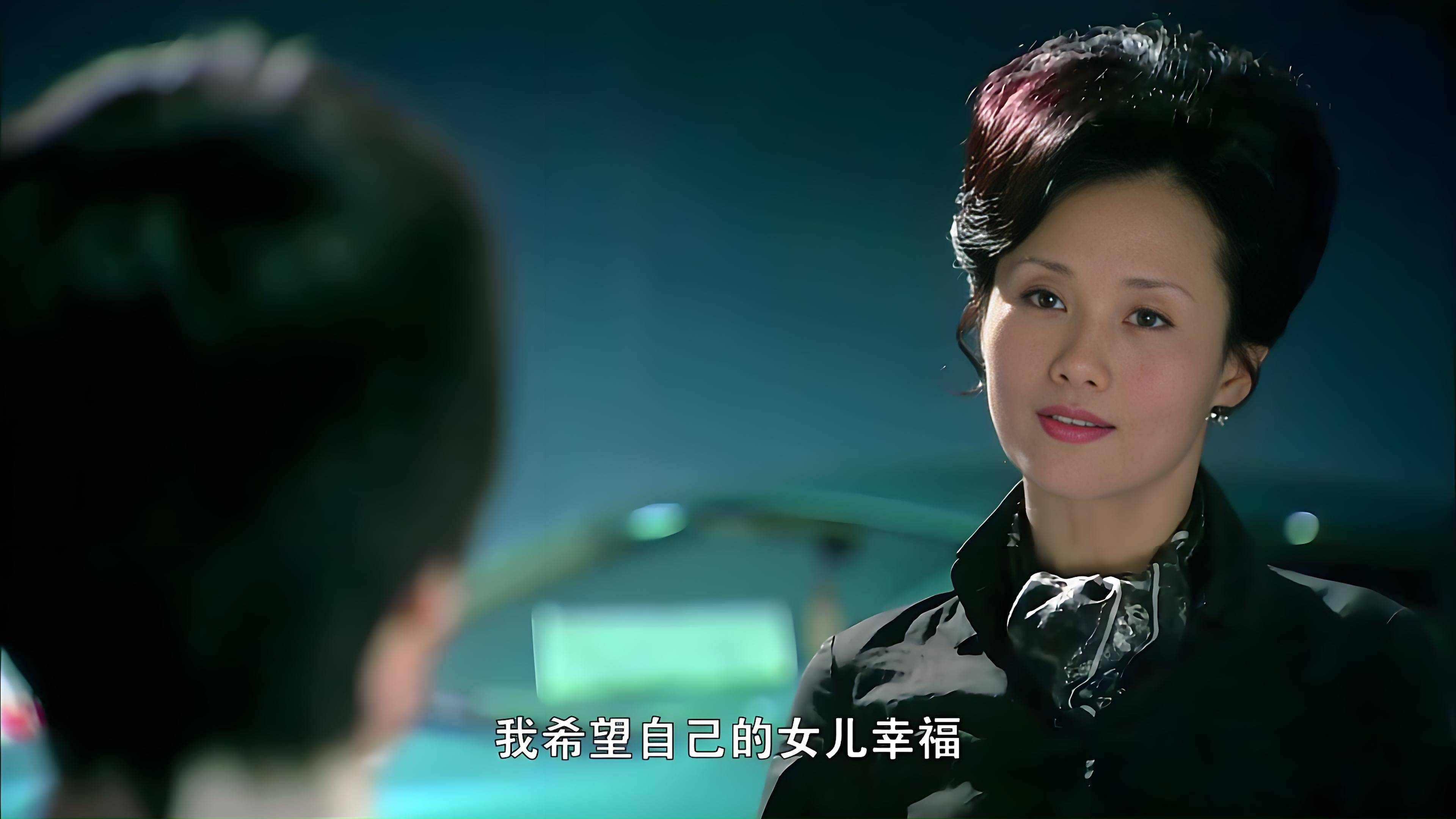 "儿子"是当红明星,"女儿"是奥运冠军,56岁的她才是人生赢家_李颖_母亲