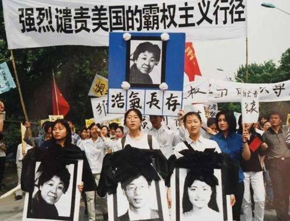 1999年女足世界杯决赛：中国女足与美国女足的较量