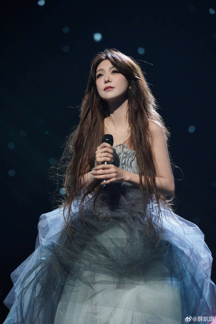 状态堪忧!薛凯琪躯体化明显,整日以泪洗面,巡演主办方发声