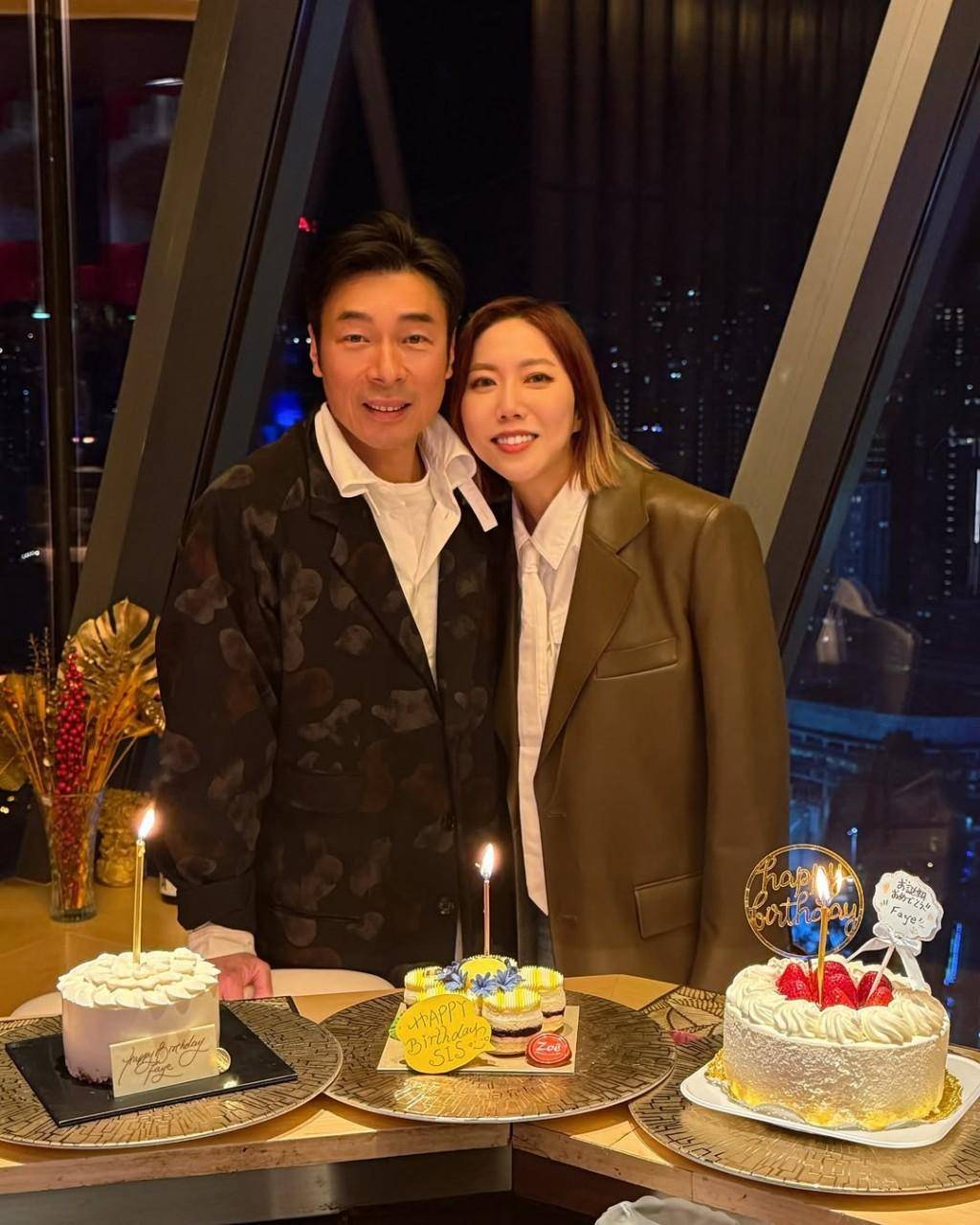 52岁郑秀文与57岁许志安同框，中年婚姻冰火两重天！