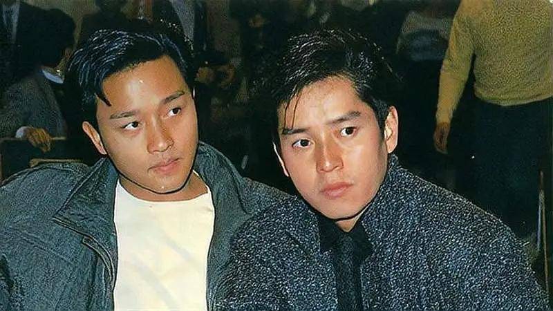 22 年祭！张国荣逝世周年，唐鹤德悼念引争议，再看他与老友珍贵情谊