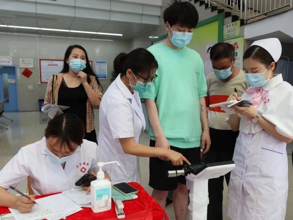 万江医院减重门诊：开启健康瘦身之旅