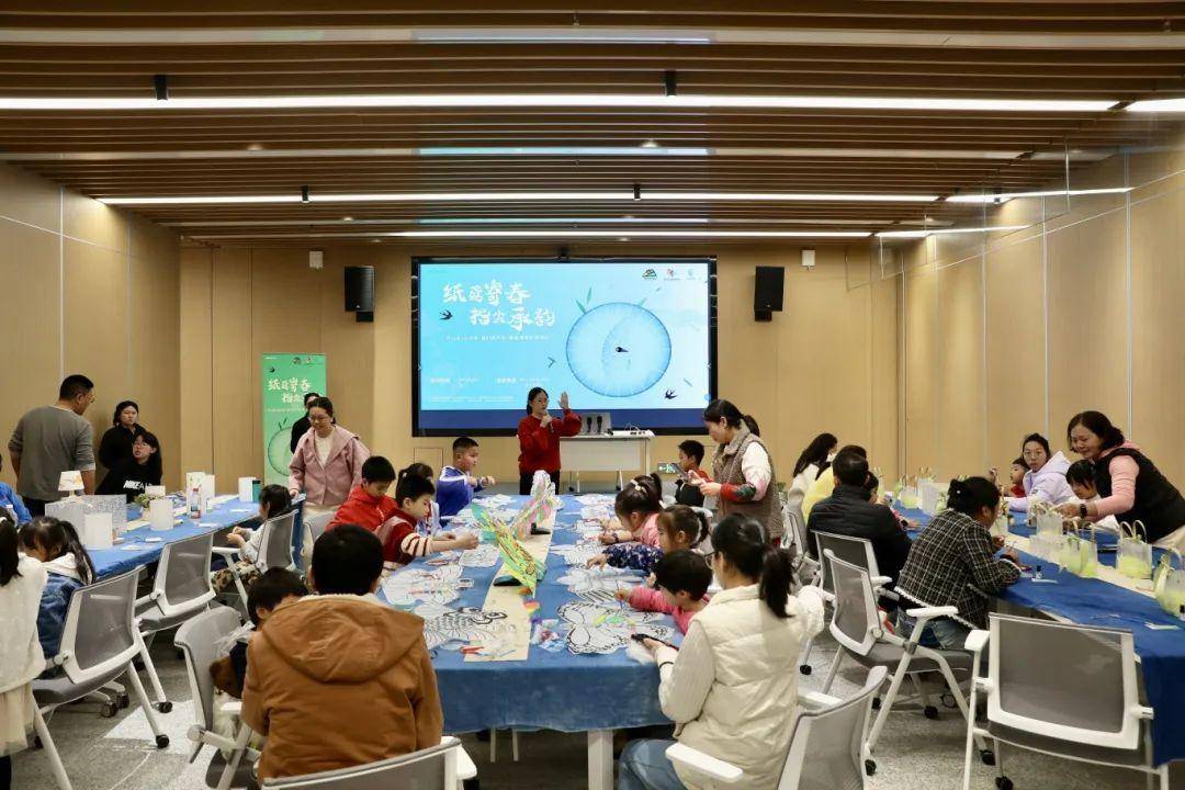 走进坪山文化馆新馆，感受艺术的无限魅力