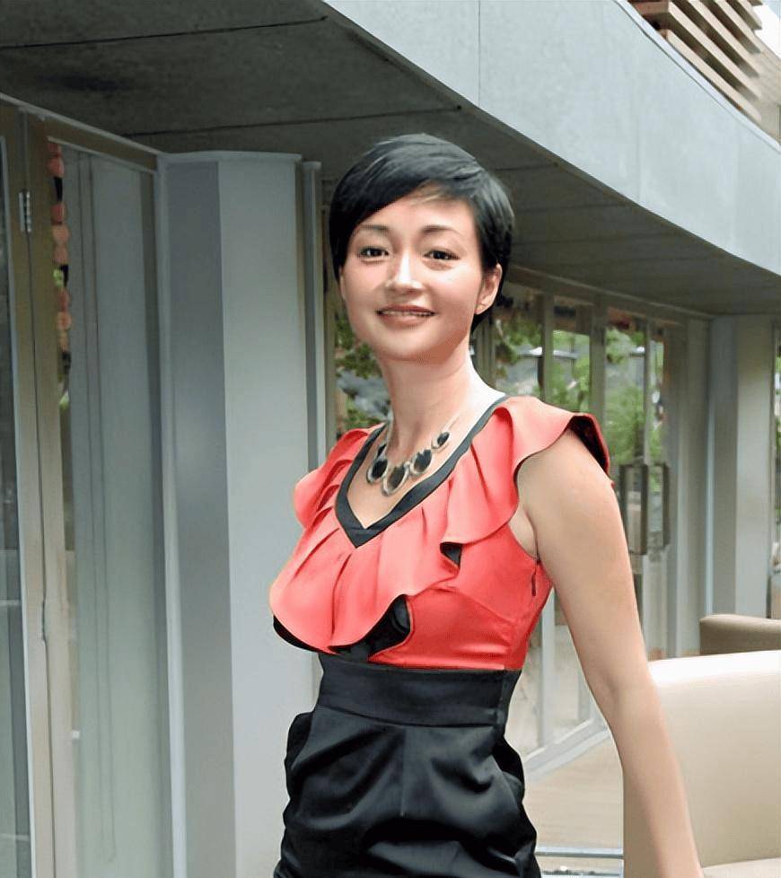 李绮红:两拒黎明后因病隐退,如今的她还好吗?