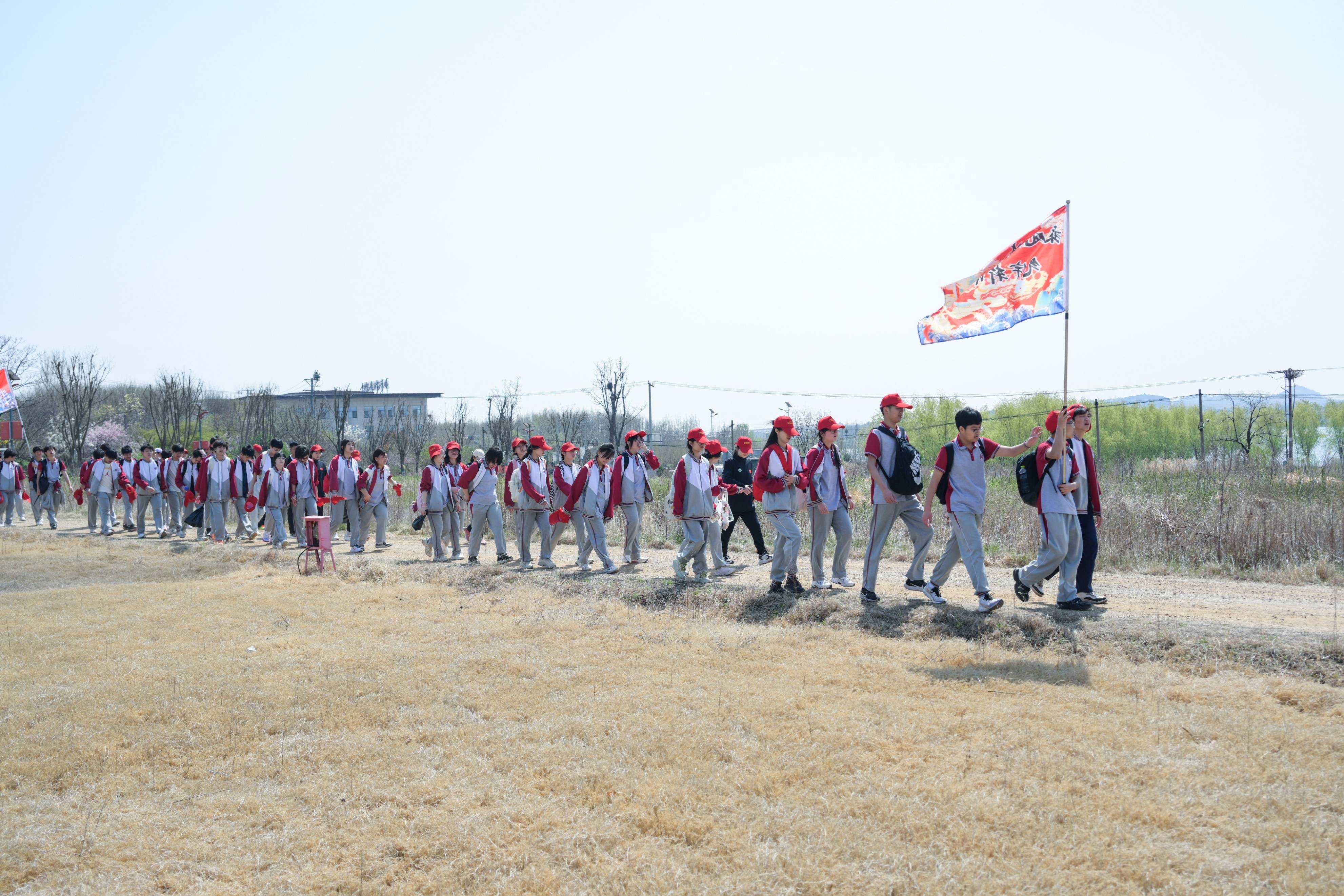 临沂衡大高级中学2024级远足实践课程圆满收官