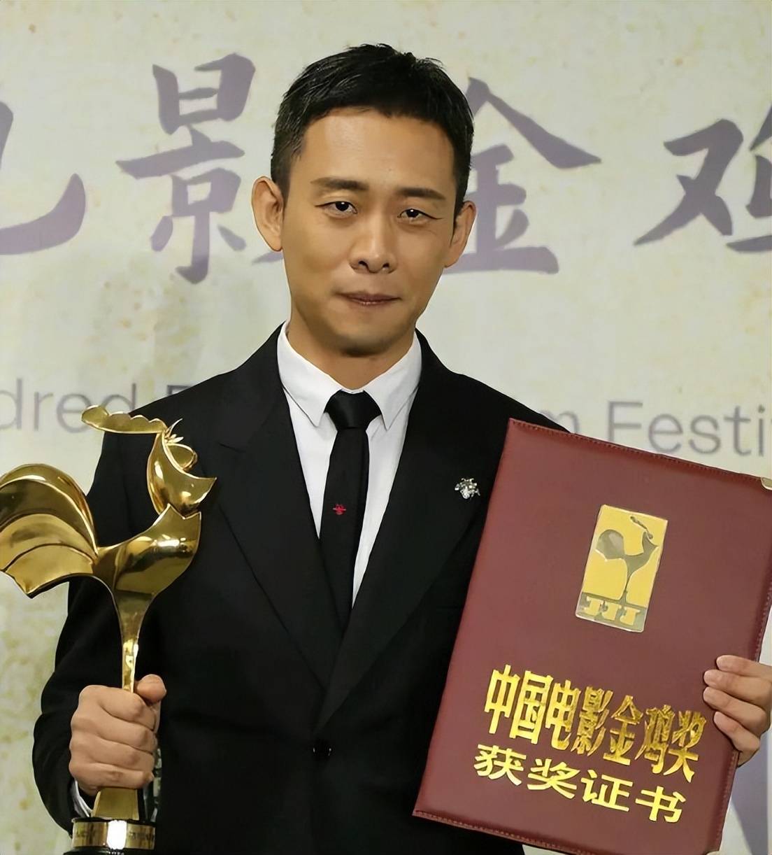 "双料影帝"张译:高调演戏低调做人,真正做到"戏品即人品"