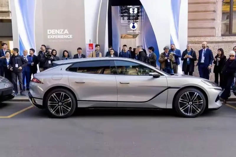 腾势Z9GT现身国际米兰设计周,欧洲豪华汽车市场的格局就这样被改写了！