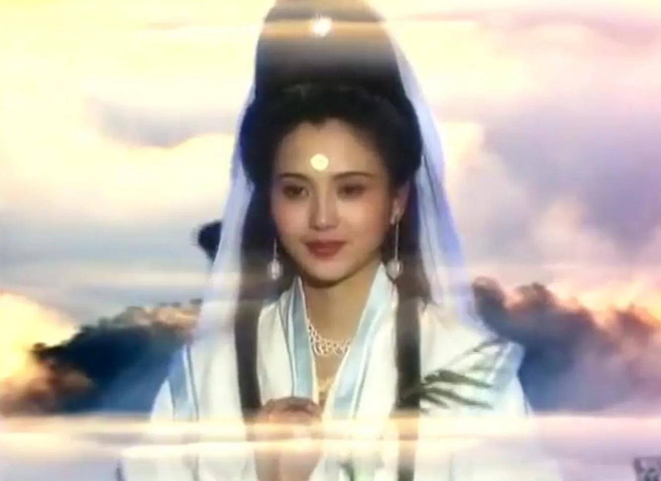 观音不是谁都能演,有人成白月光,有人成笑话,还有人雷倒观众
