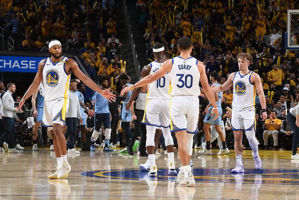 残阵勇士客场爆冷胜火箭 休城将帅赛后直指球队致命问题