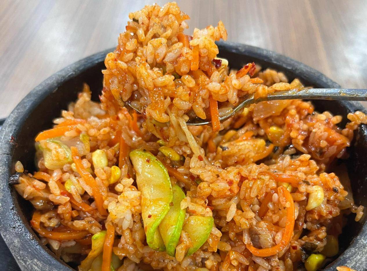 本地人教你吃遍威海美食，韩乐坊：一口尝尽中韩美味 -华闻时空
