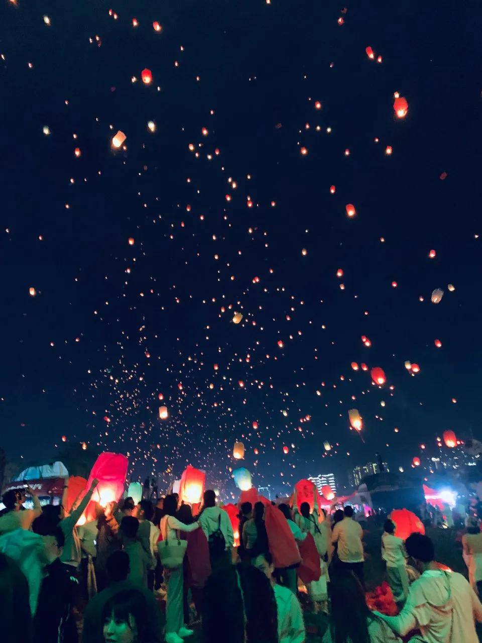 值此傣历新年到来之际,云南省西双版纳州,德宏州,临沧市耿马县等傣族