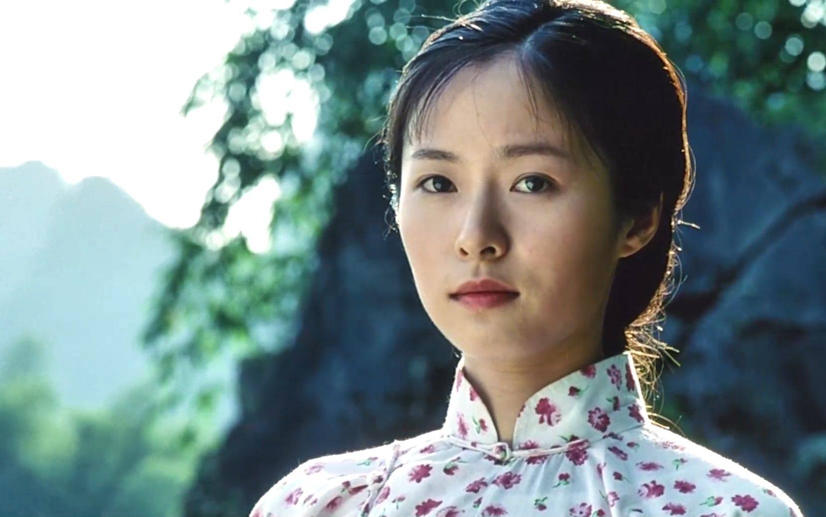 江一燕携夫走红毯,到处认干爹的茶艺大师,如今想靠浪姐"洗白"