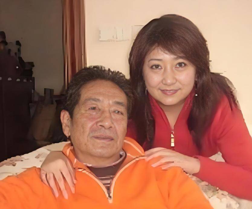 结婚11年,如今丈夫王奎荣78岁了,她的婚姻幸福吗