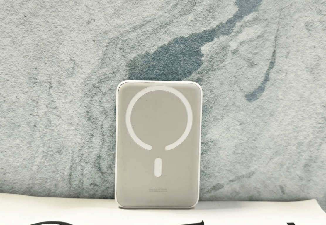 充电宝哪一个牌子最好用最实用？最好的充电宝排名第一名