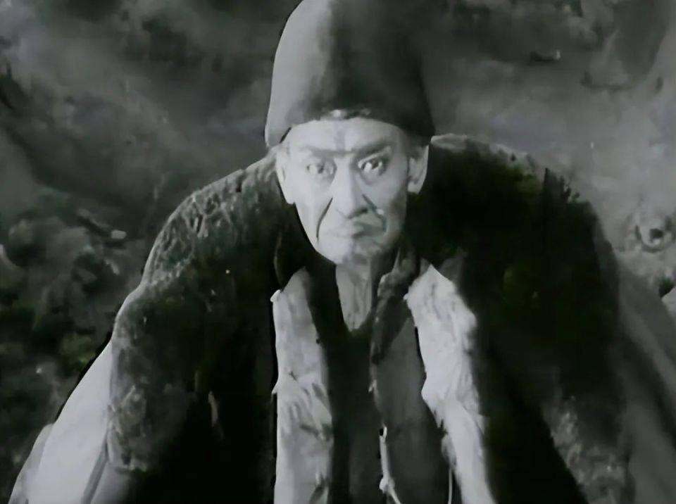 杨子荣牺牲时,为何他的枪会打不响?不光是天气冷这么简单!