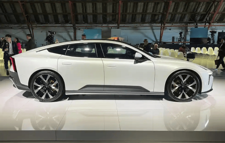 极星Polestar 5将于9月慕尼黑国际车展正式亮相！