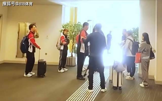 法尔克：曼城获悉拜仁领先维尔茨争夺战，正把目光转向奥尔莫