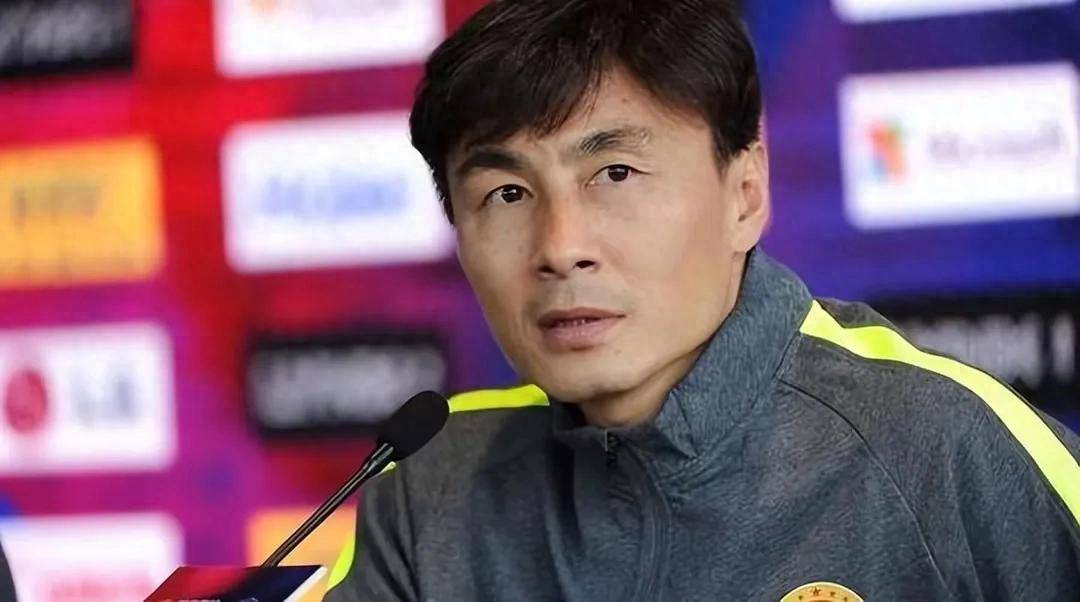 李玮锋青训俱乐部：从国足队长到青训先锋，打造中国足球未来之星
