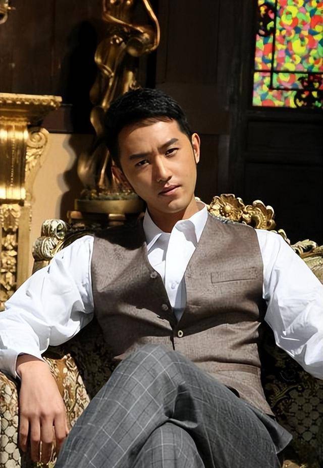 晒孕肚照激动落泪,结婚四年备孕艰辛