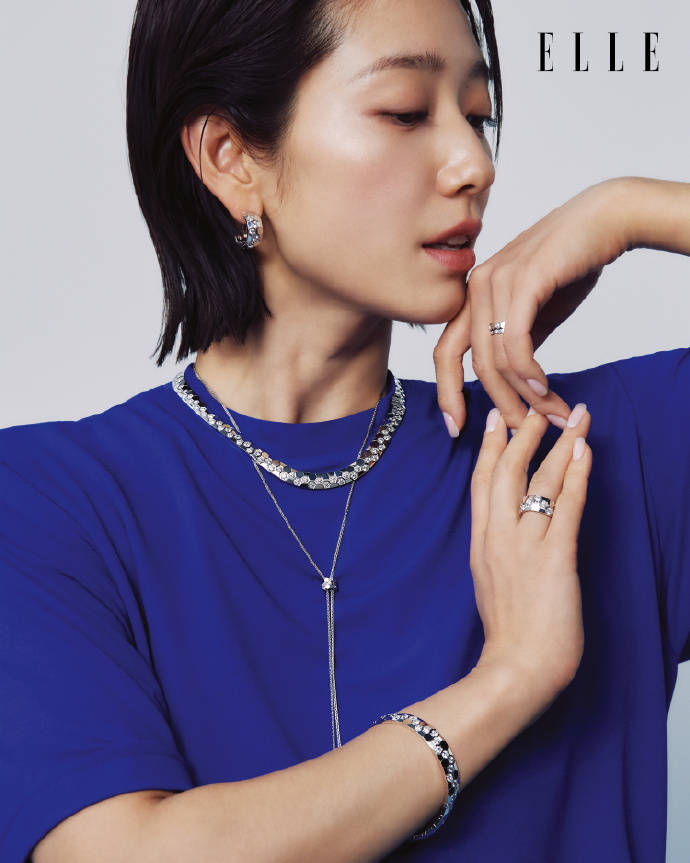 韩国知名女星登上香港时尚杂志封面,分享演员生涯感悟 插图8 韩国知名女星登上香港时尚杂志封面,分享演员生涯感悟 插图8