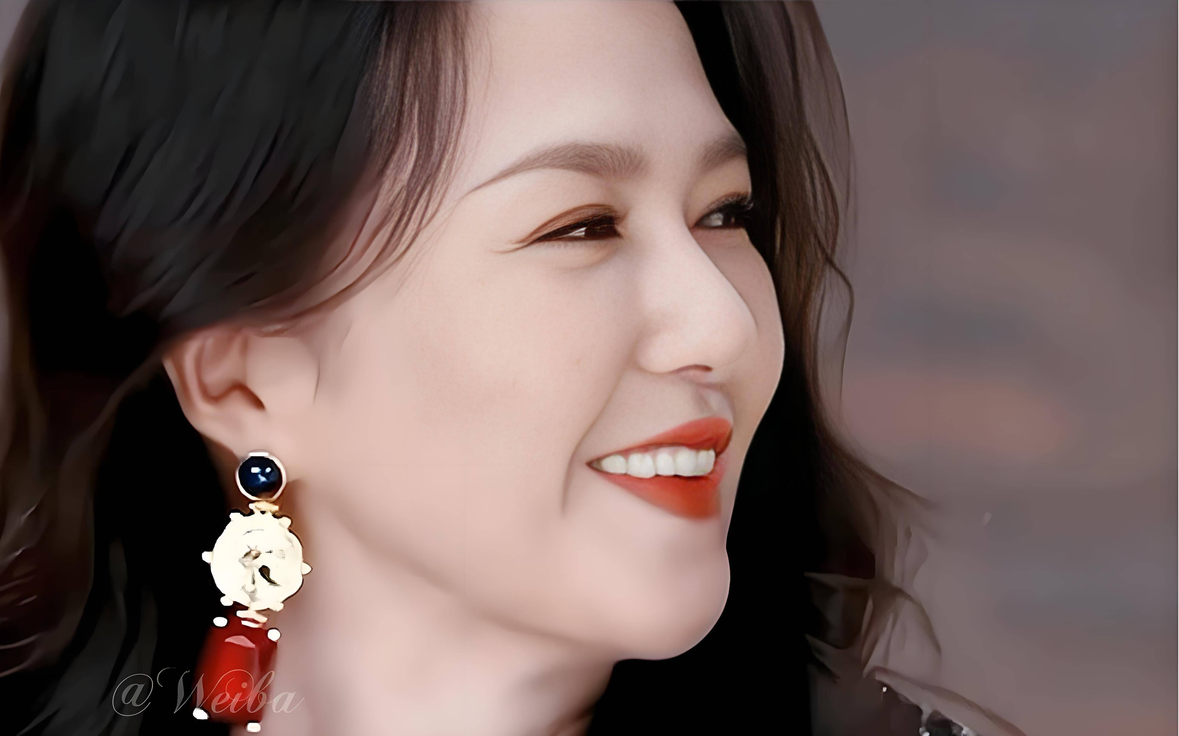 原来是他娶了谭维维!被誉为"不老男神",曾在海拔5600米上求婚