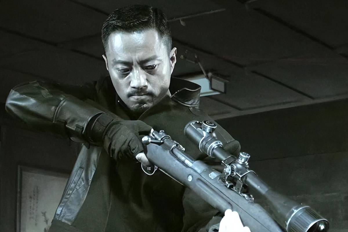 张涵予:44岁成名,五料影帝加身,实力硬汉比吴京更惊艳