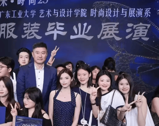 朱芳雨急寻外援，瞄准四川 36+6 小外，现金 + 小将换马尚模板？