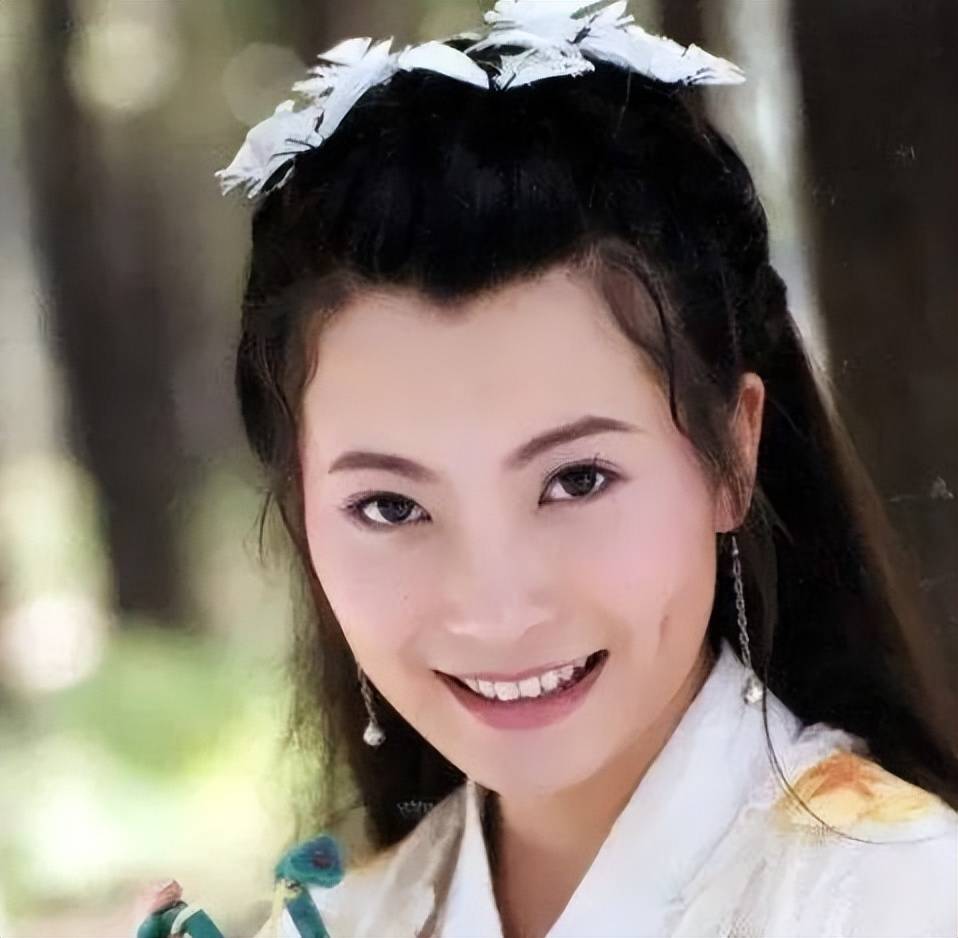 张棪琰:爷爷是导演,巅峰期嫁商人,如今卖护肤品养儿女