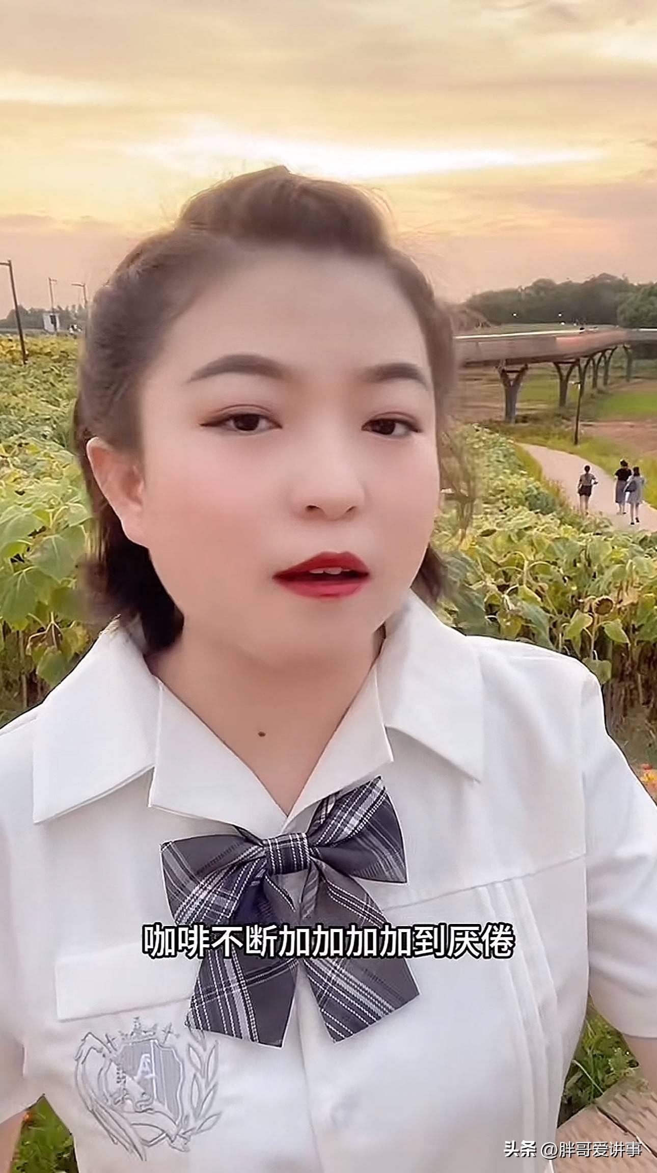 《星光大道》周冠军赵琳近况,回乡摆摊卖沾串,身形变化明显