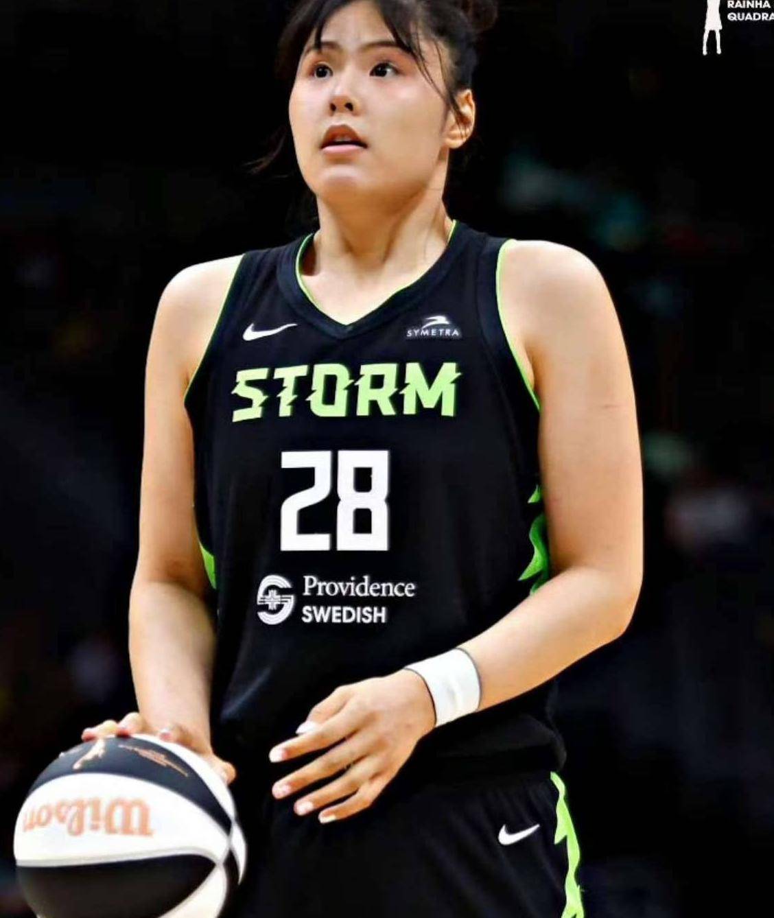 李梦声援李月汝离队申请，女篮亚洲杯阵容或面临重大调整