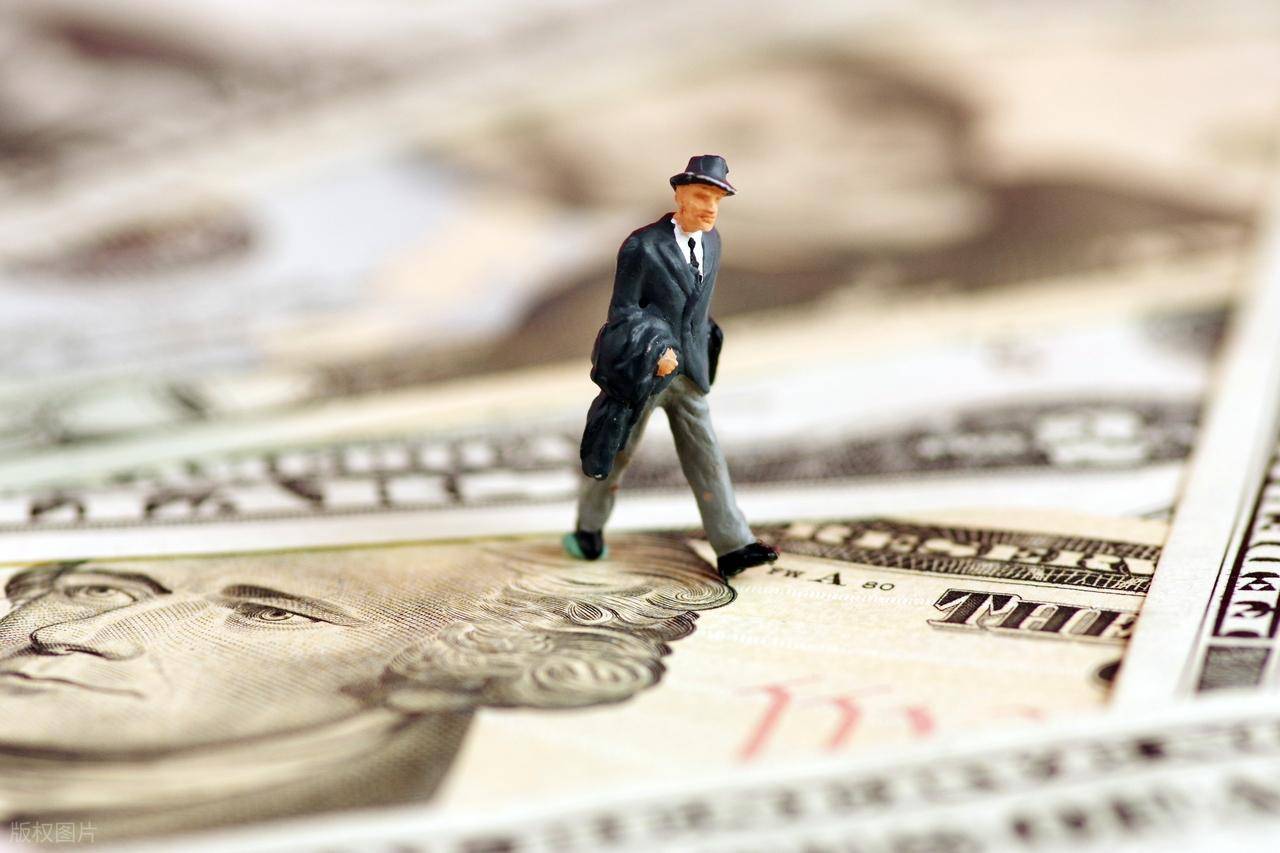 特朗普力推稳定币法案，化债新招来了？是为了搞定36万亿美债吗？_搜狐网