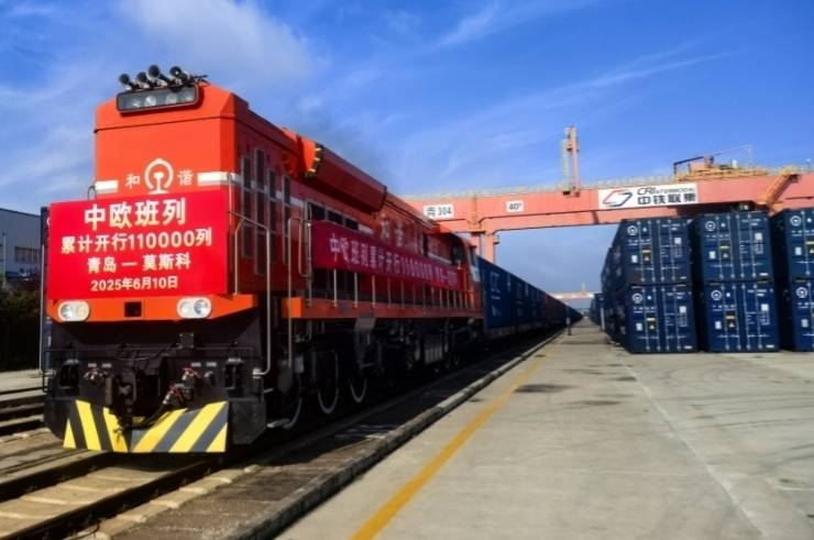 中欧班列累计开行打破11万列 发送货值超4500亿美元