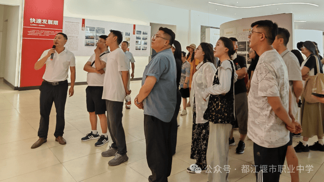 都江堰市职业中学 考察交流活动 _都江堰市职业中学_ 青藏高原职业教育 