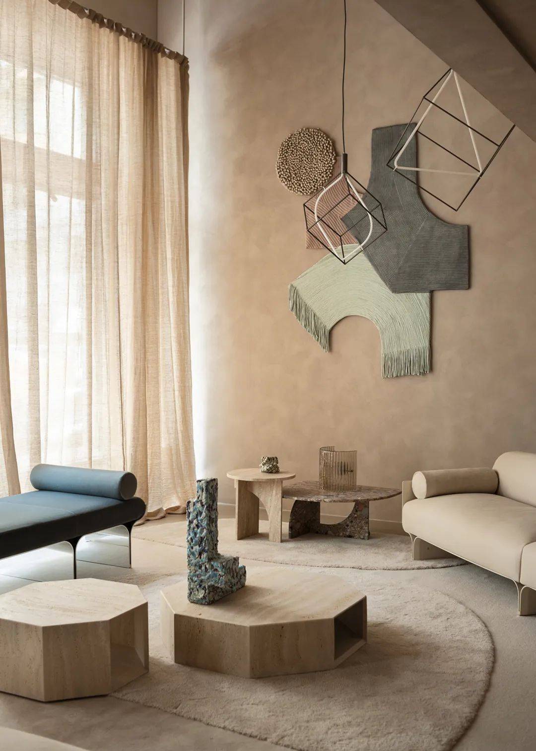 studiopepe 为意大利的家具品牌 gallotti&radice 打造了位于米兰的