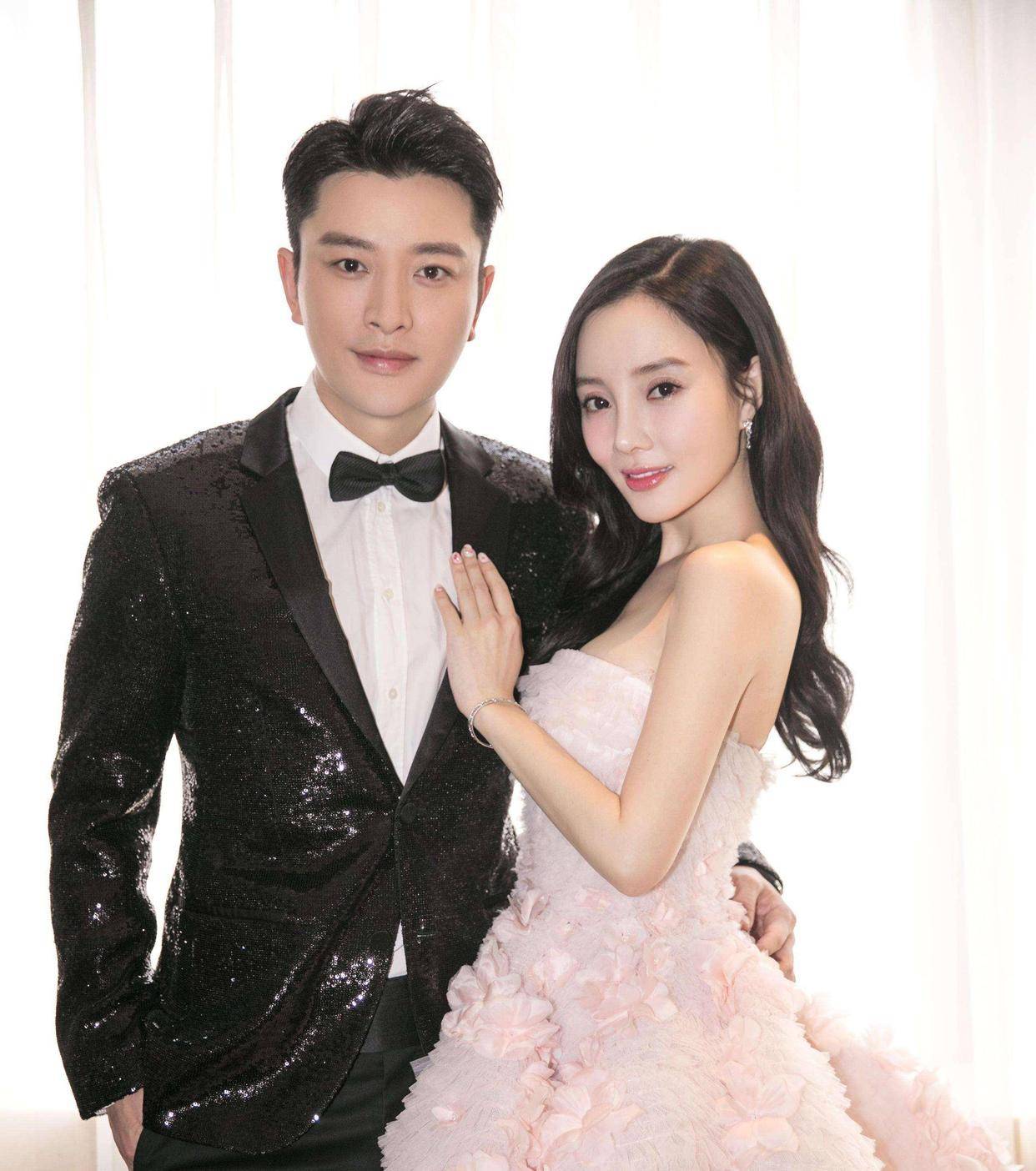 曾几何时,李小璐和贾乃亮这对夫妻在娱乐圈里也算是金童玉女,两个人