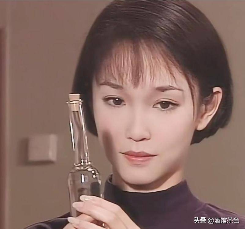 范文芳现状:54岁风韵犹存,李铭顺老态尽显,11岁儿子帅气逼人