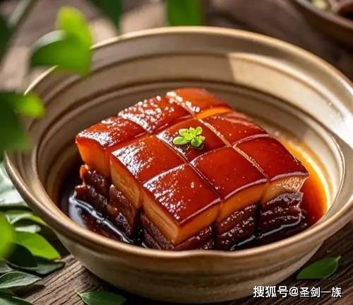 _夏日疲惫没精神？8道补钾菜清爽上桌，营养丰富解乏腻，重焕生机_夏日疲惫没精神？8道补钾菜清爽上桌，营养丰富解乏腻，重焕生机