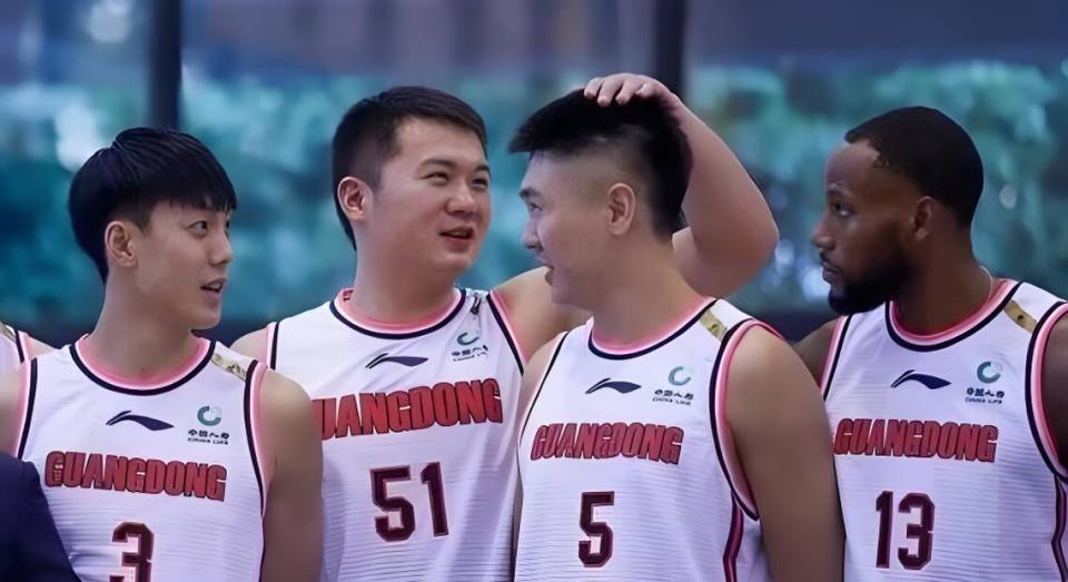 怒砍0分！广东旧将省联赛都打不明白 几乎被教练弃用
