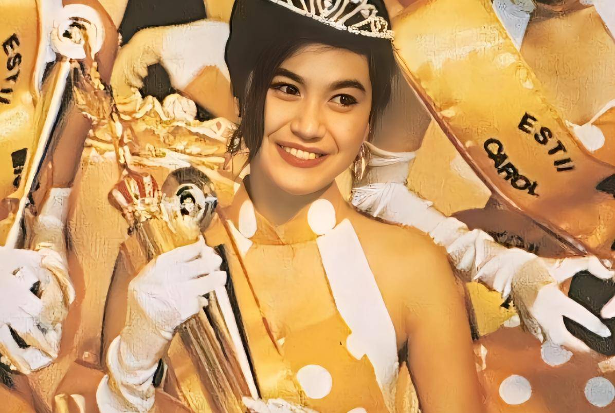 1993年,吴孟达又遇到了侯珊燕,那年他拍《花田喜事》,41岁的他爱上了