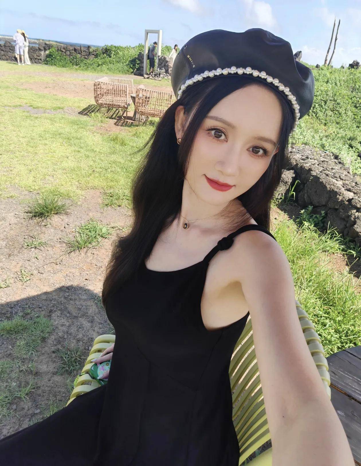 46岁陈乔恩全身扎百根针为美疯狂女星竟这样拼命