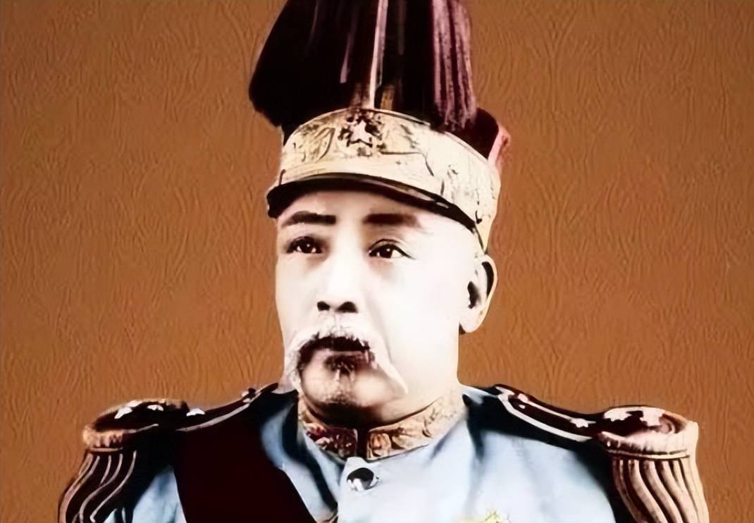 溥仪临终前久久不愿闭眼,直到这个人来到床边,他才慢慢合上双眼