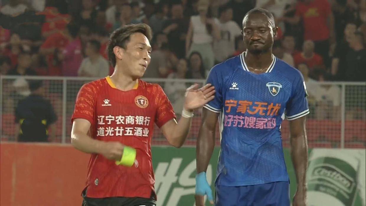 1-1，辽宁铁人两轮不胜，栗鹏补射绝平拿1分 李金羽三叉戟各自为战