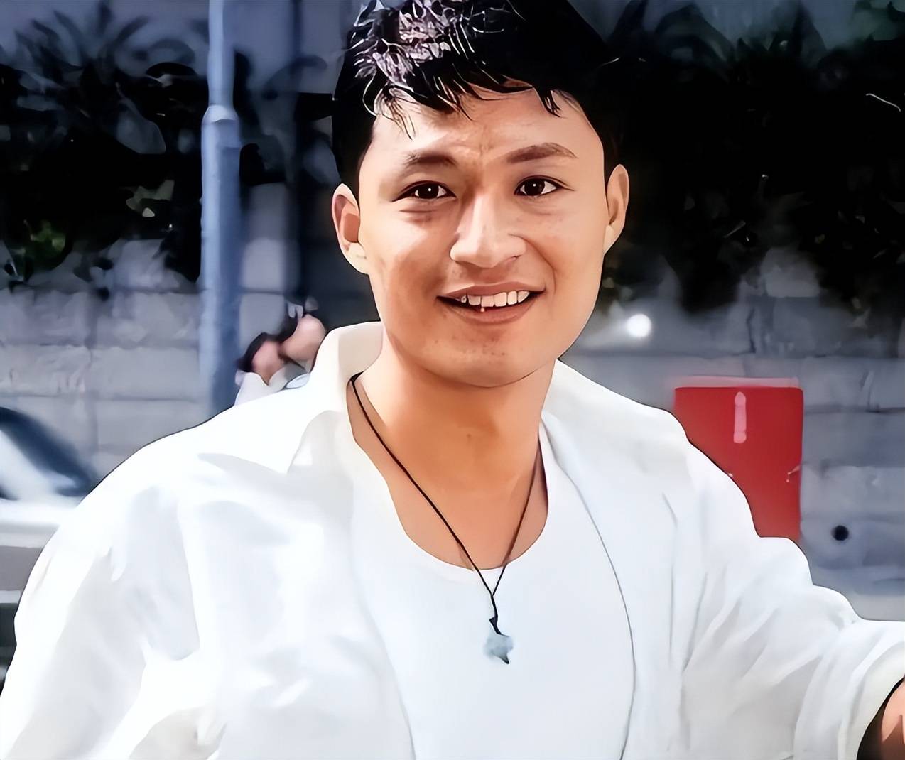 马景涛直播晕倒后续:身体没事,63岁为了养家奔波太心酸