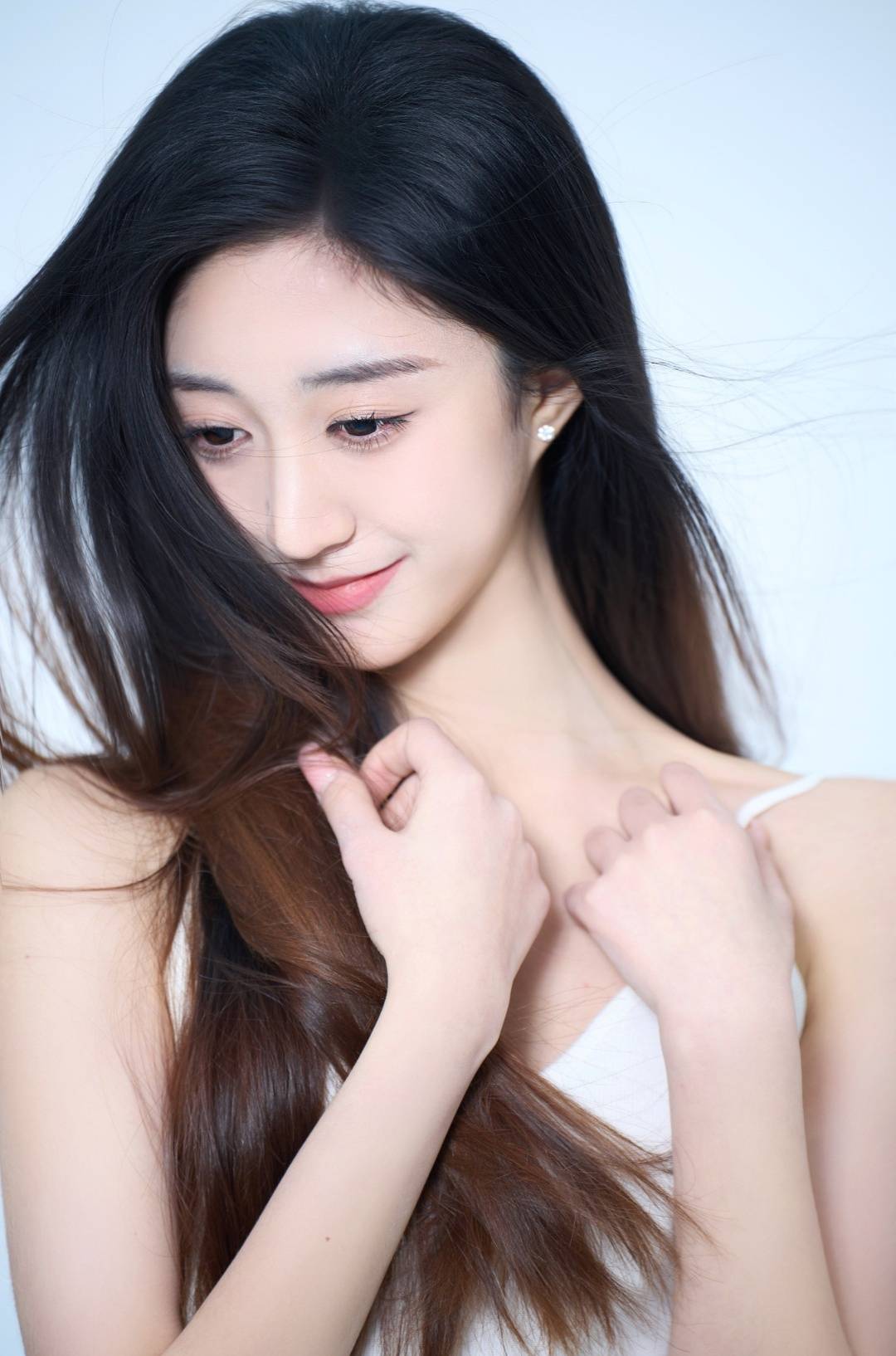 北影杨新锐 校花壁纸