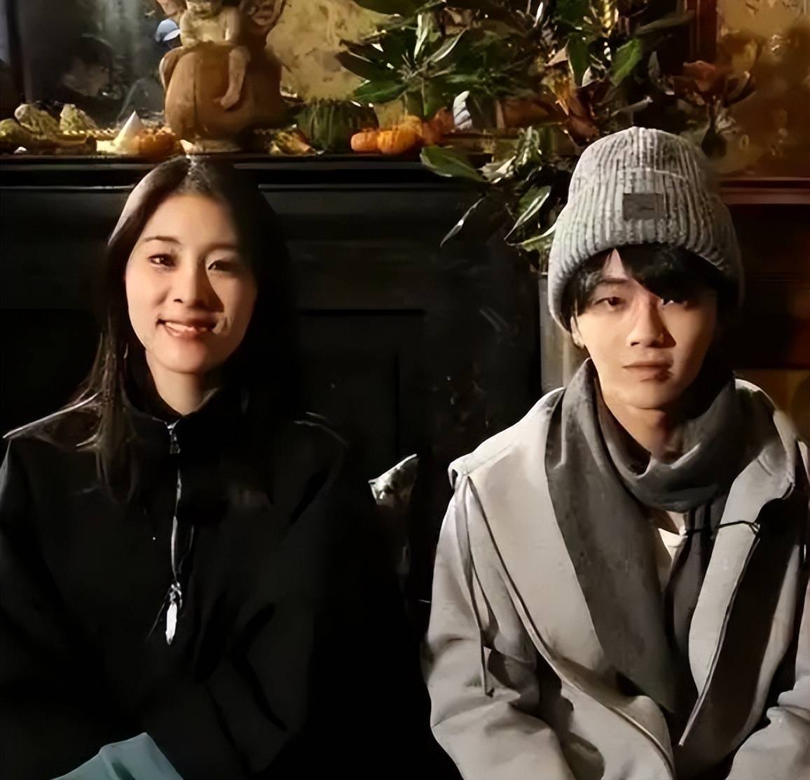 华晨宇你糊涂啊35岁张碧晨颜值回春身材一流嫩到可以掐出水