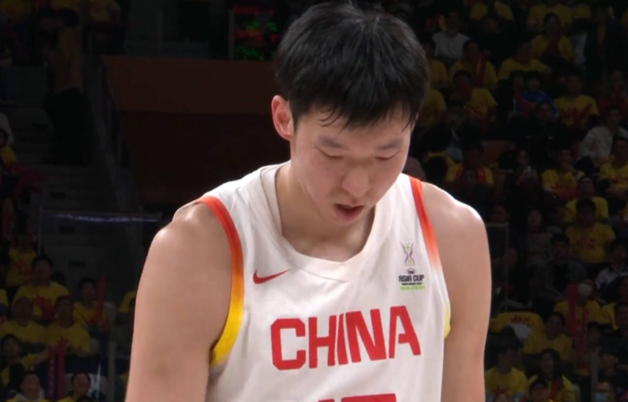 周琦伤了+杨瀚森不打！徐昕成男篮国家队第二中锋，广东队赚麻了