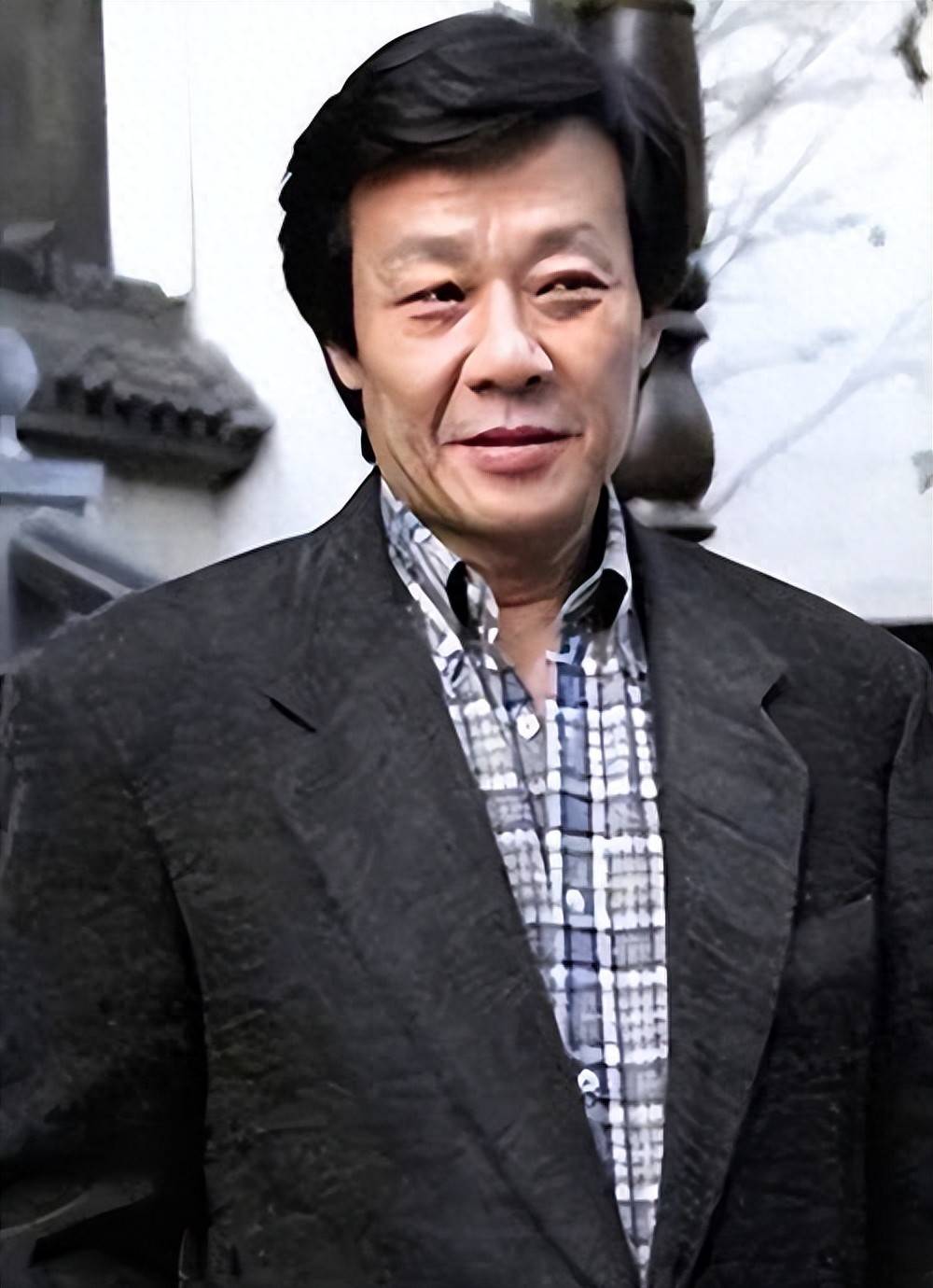 与一妻一妾同住27年,晚年凄凉度日,寇世勋后悔不已