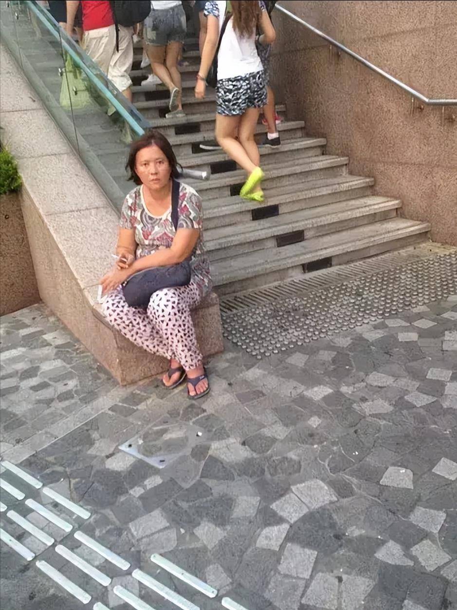 蓝洁瑛为什么疯 蓝洁瑛为什么疯