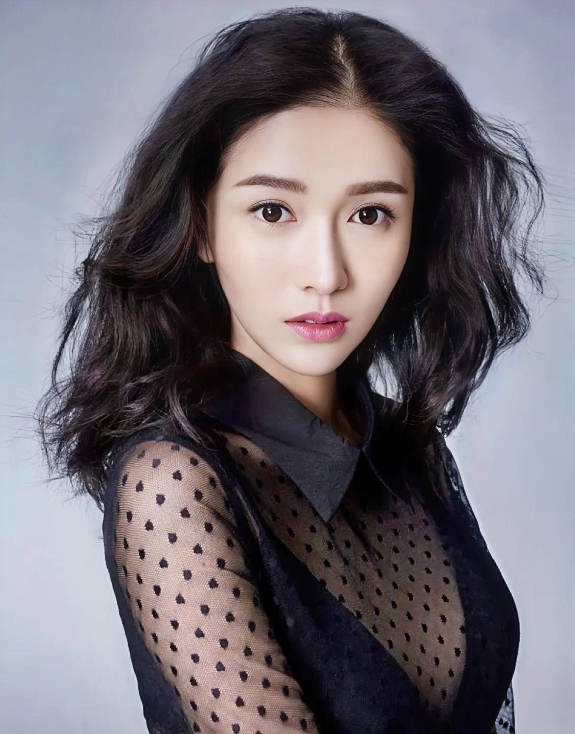 13位来自云南的女艺人,谁才是真正的才貌双全实力派?