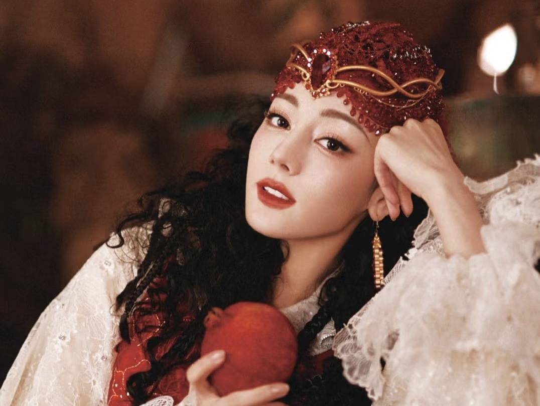 赵立坚发迪丽热巴跳舞视频!新疆舞天花板,这打开方式绝了!_赵哥_舞蹈_网友